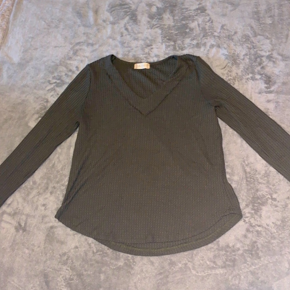 Altrd state Long sleeved v neck mossy green sweater
